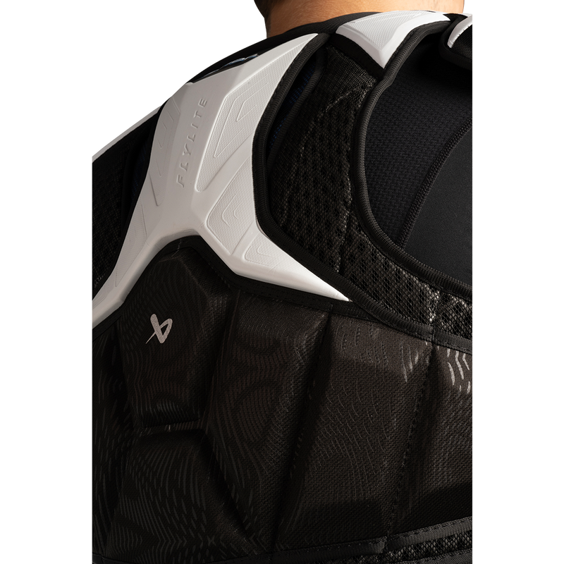 Bauer Vapor Flylite Shoulder Pad Intermediate