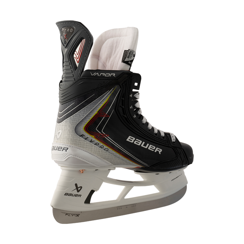 Bauer Vapor FlyPro Skate Intermediate