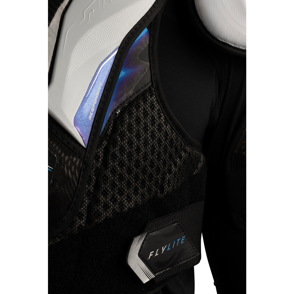 Bauer Vapor Flylite Shoulder Pad