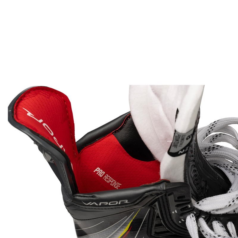 Bauer Vapor FlyPro Skate Intermediate