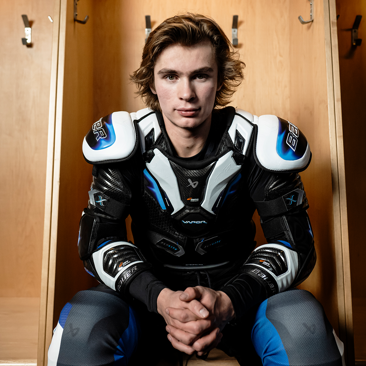 Bauer Vapor Flylite Shoulder Pad - Thumbnail 2